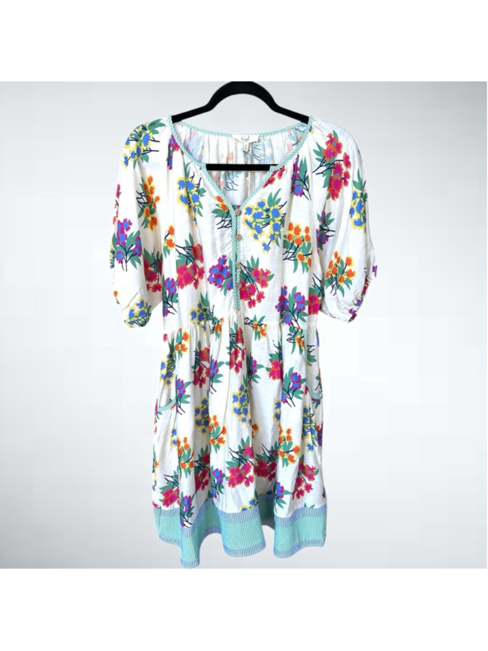 Size S Easel Los Angeles Puff Sleeve Floral 
Mini Dress